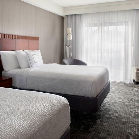 Hotel Sonesta Select Boston Milford Esterno foto
